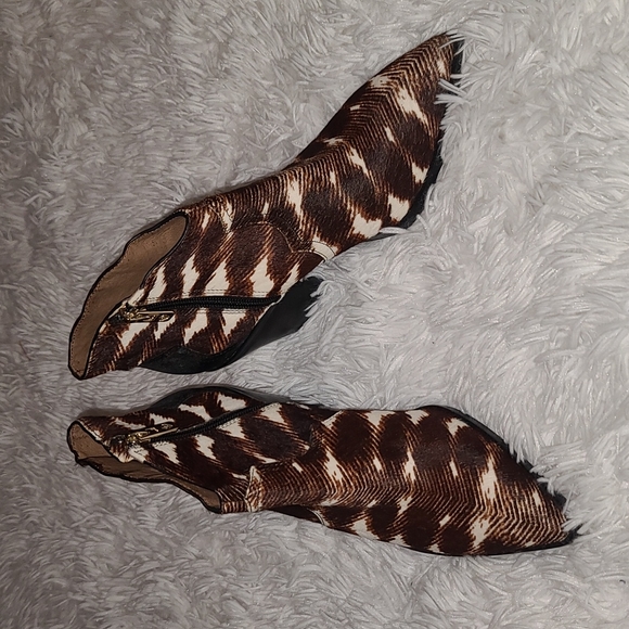 Antonio Melani | size 6 | paytton printed half calf bootie - Picture 3 of 10